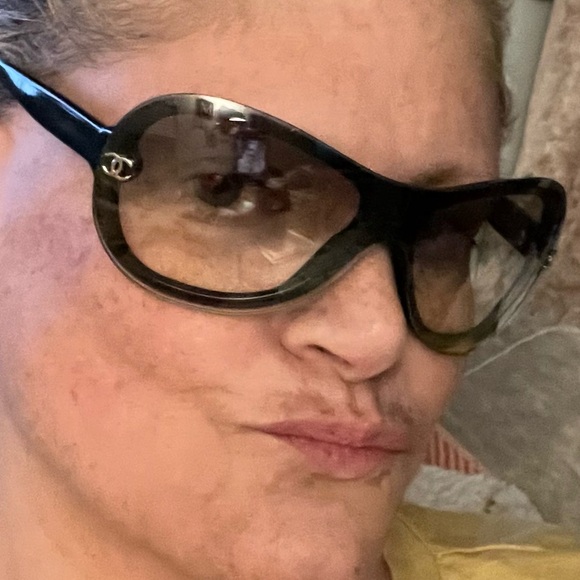 CHANEL Black Eyeglasses Rectangular Frame Clear Lenses - Picture 6 of 6